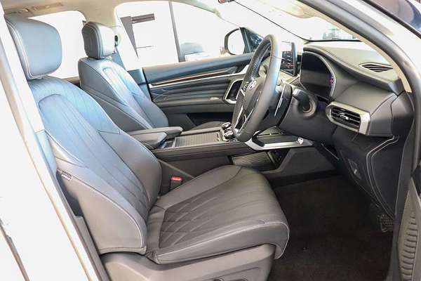 2025 LDV D90 Executive SV9A