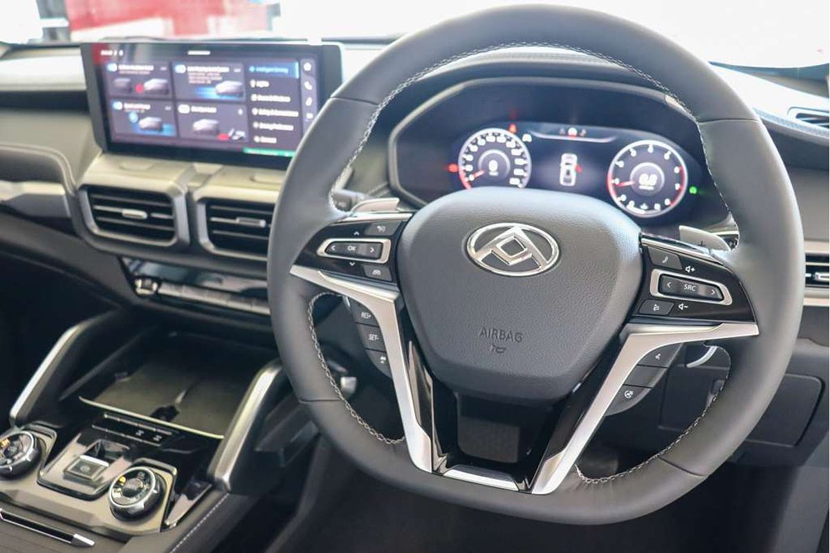 2025 LDV D90 Executive SV9A