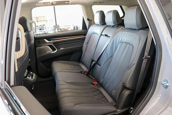 2025 LDV D90 Executive SV9A