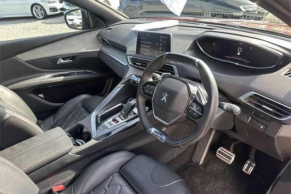 2017 Peugeot 3008 GT P84