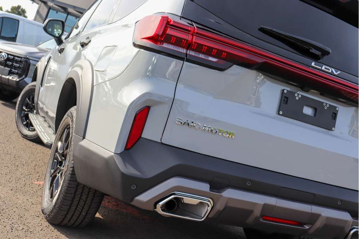 2025 LDV D90 Executive SV9A