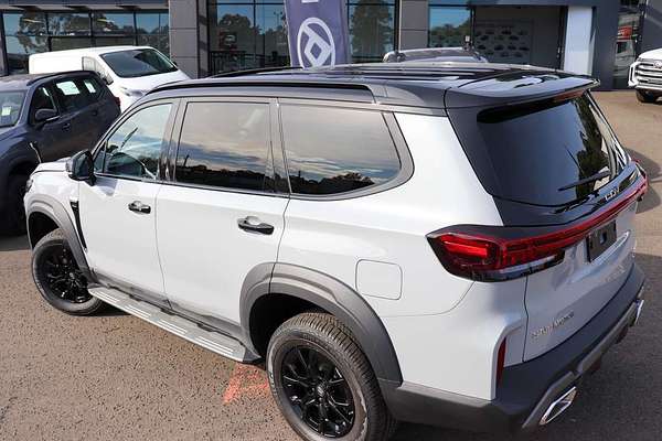 2025 LDV D90 Executive SV9A