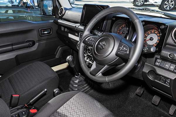 2025 Suzuki Jimny