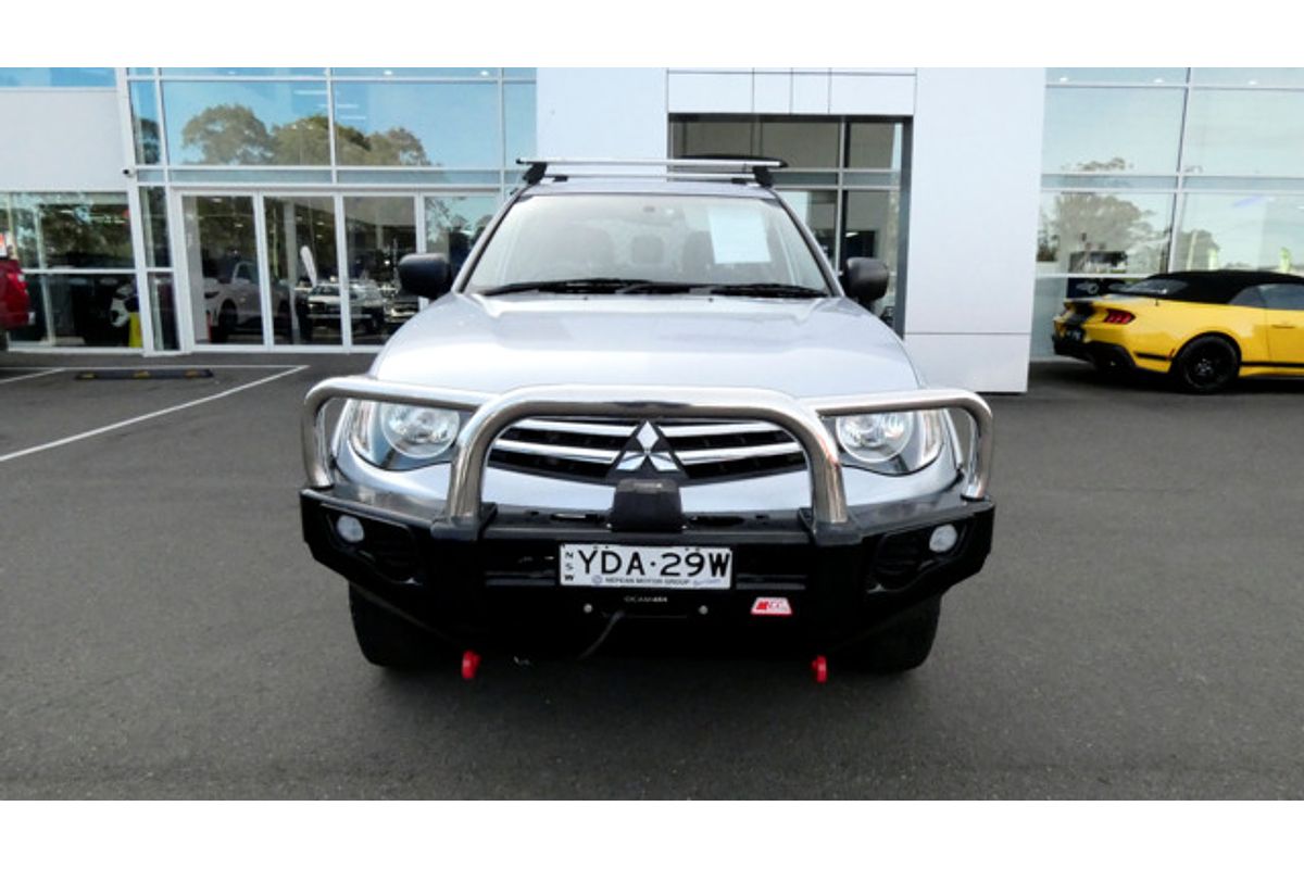 2014 Mitsubishi Triton GLX MN 4X4