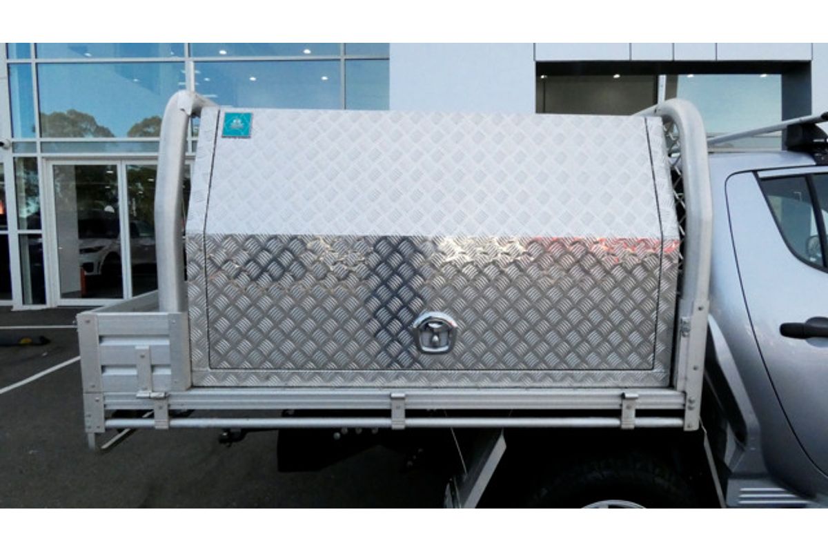 2014 Mitsubishi Triton GLX MN 4X4