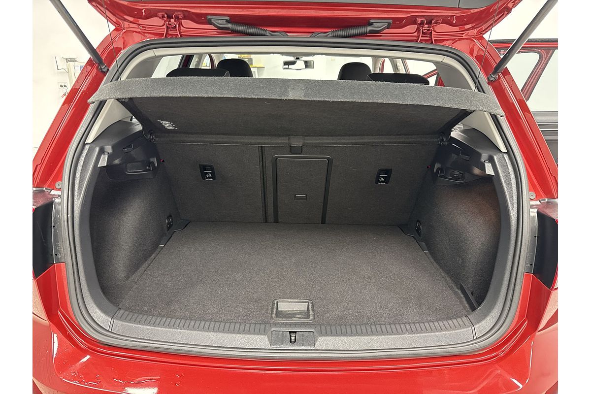 2015 Volkswagen Golf 103TSI Highline 7