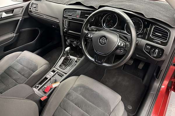 2015 Volkswagen Golf 103TSI Highline 7