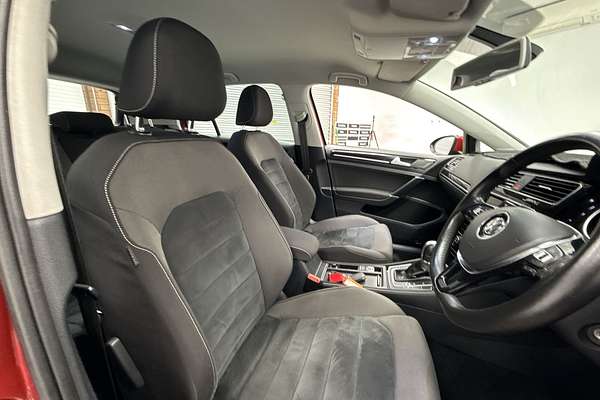 2015 Volkswagen Golf 103TSI Highline 7