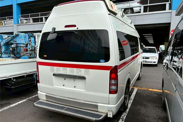 2013 Toyota Hiace 4WD