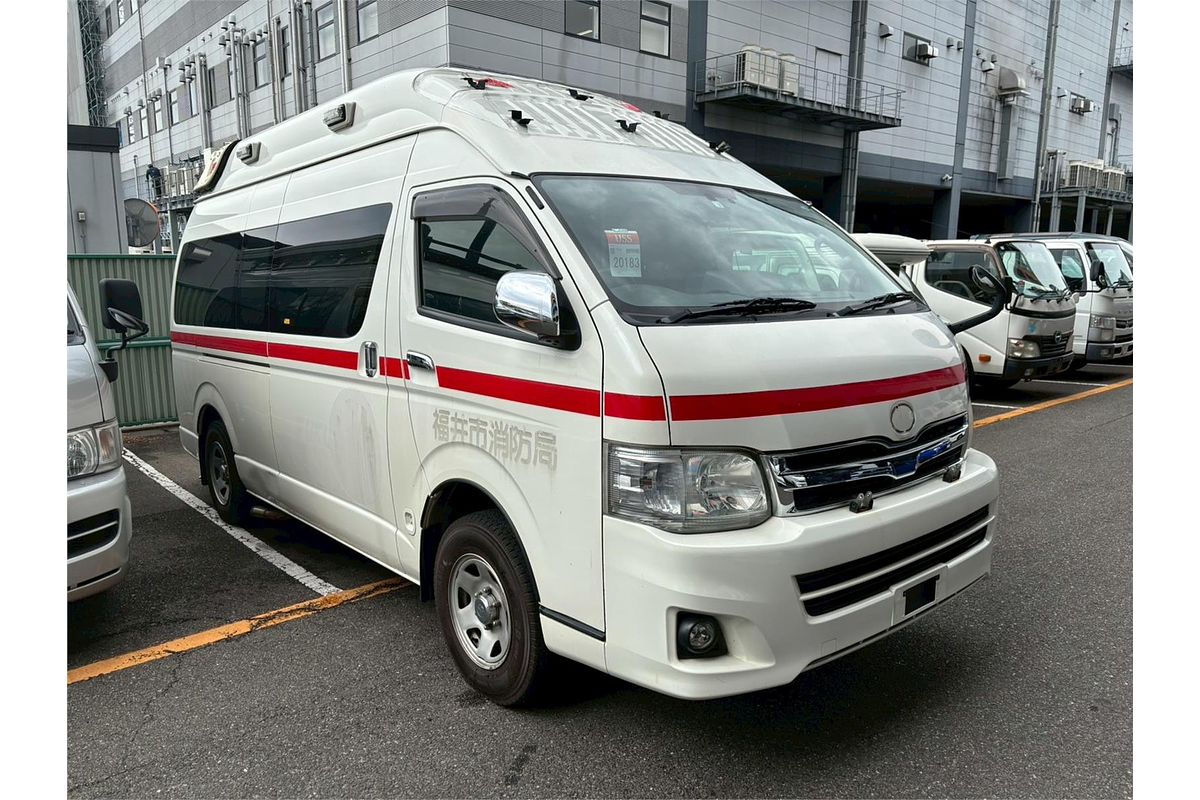 2013 Toyota Hiace 4WD