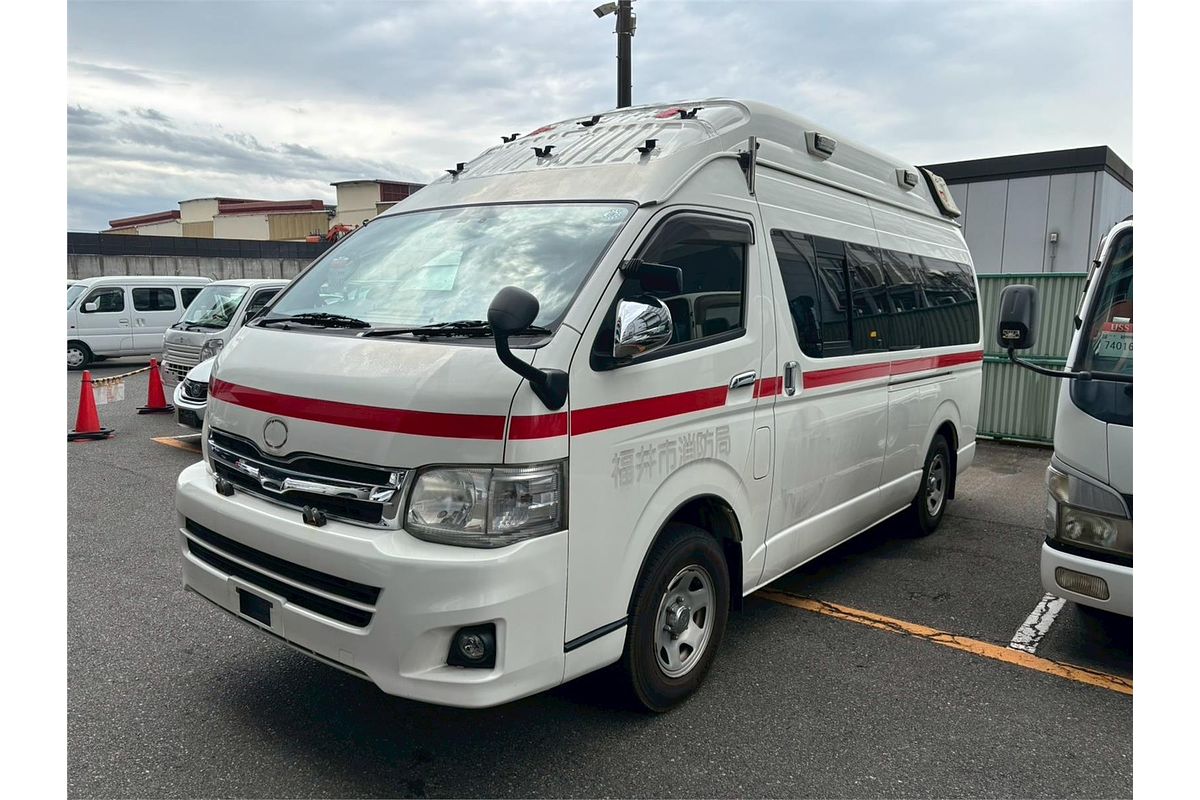 2013 Toyota Hiace 4WD