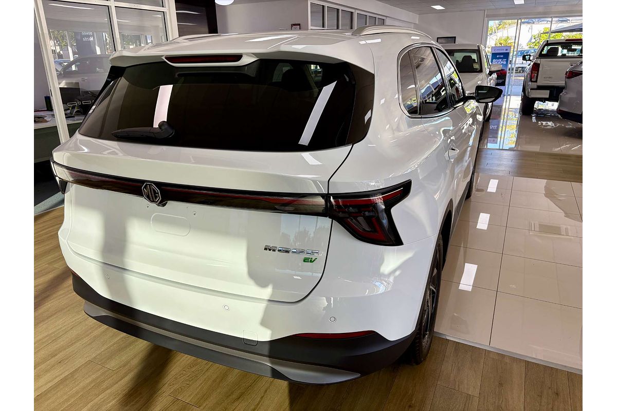 2025 MG S5