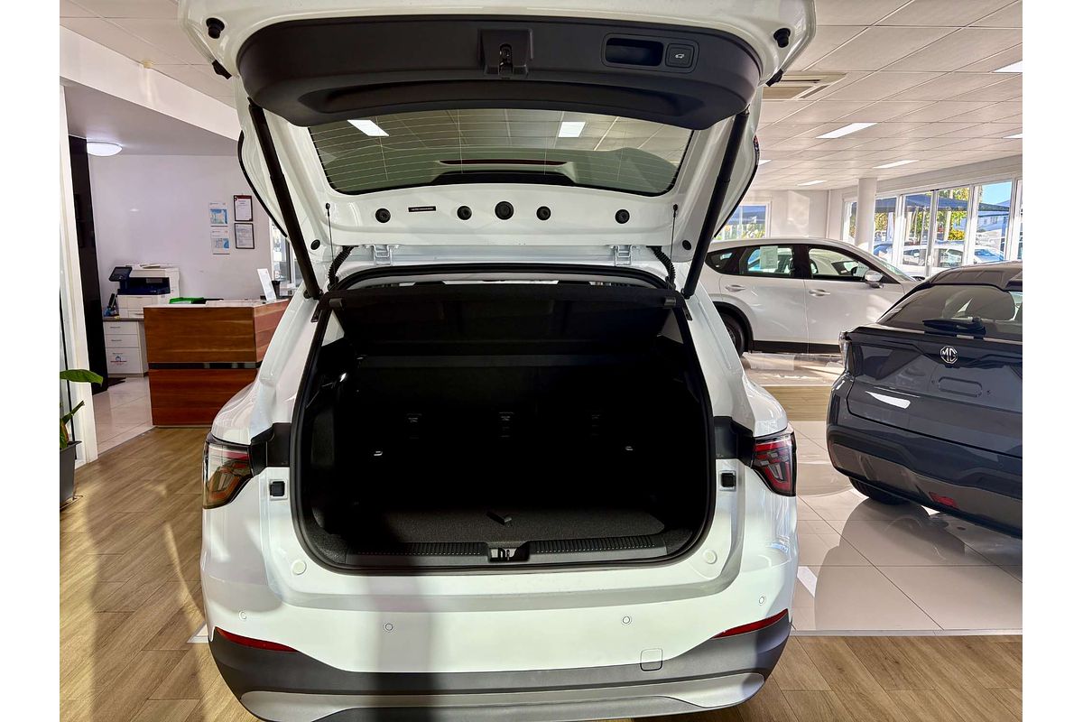 2025 MG S5