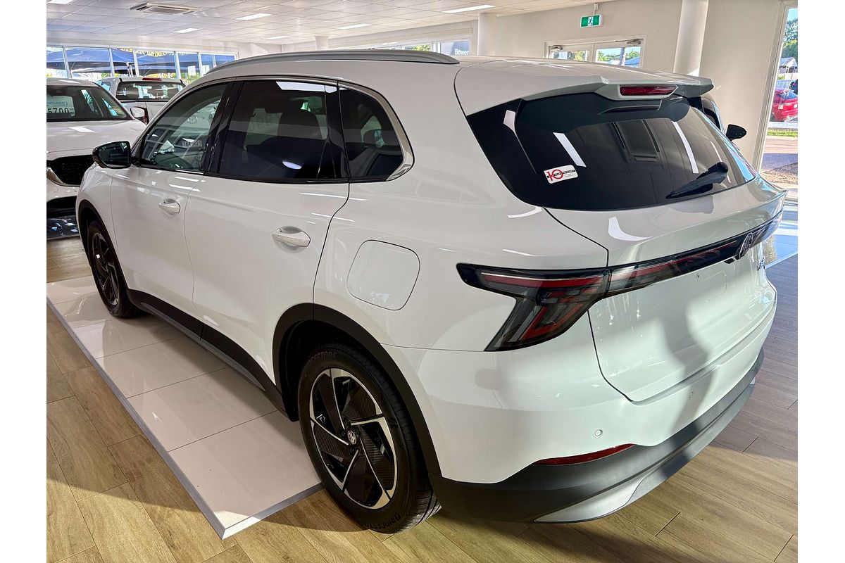 2025 MG S5