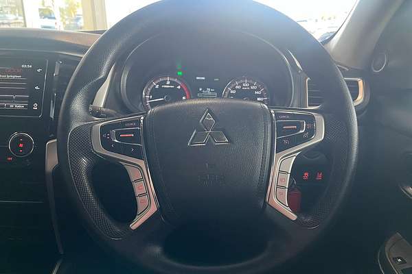 2019 Mitsubishi Triton GLX+ MR 4X4