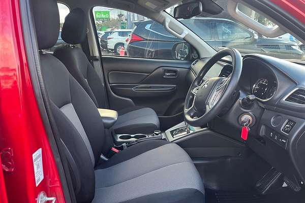 2019 Mitsubishi Triton GLX+ MR 4X4