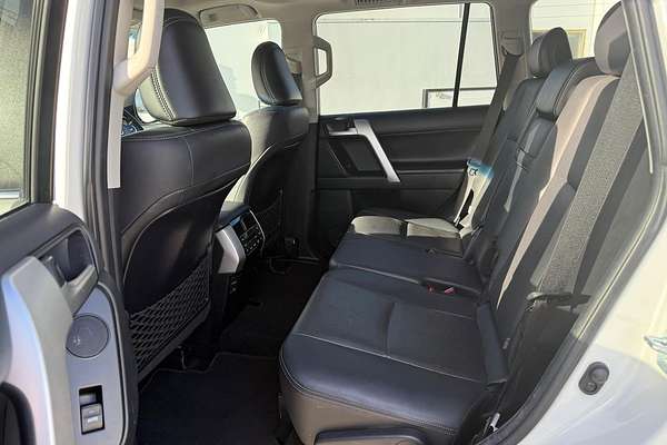2020 Toyota Landcruiser Prado Kakadu GDJ150R