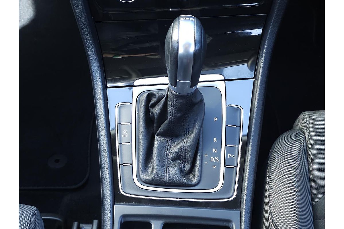 2013 Volkswagen Golf 103TSI Highline 7