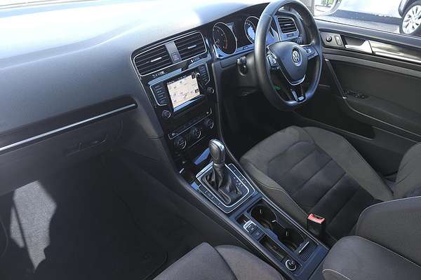 2013 Volkswagen Golf 103TSI Highline 7