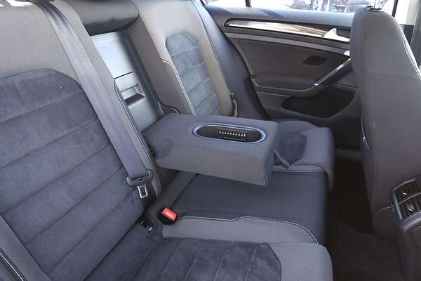 2013 Volkswagen Golf 103TSI Highline 7