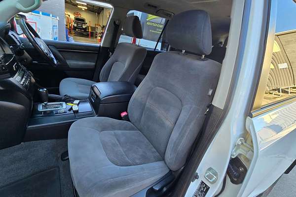 2014 Toyota Landcruiser GXL VDJ200R