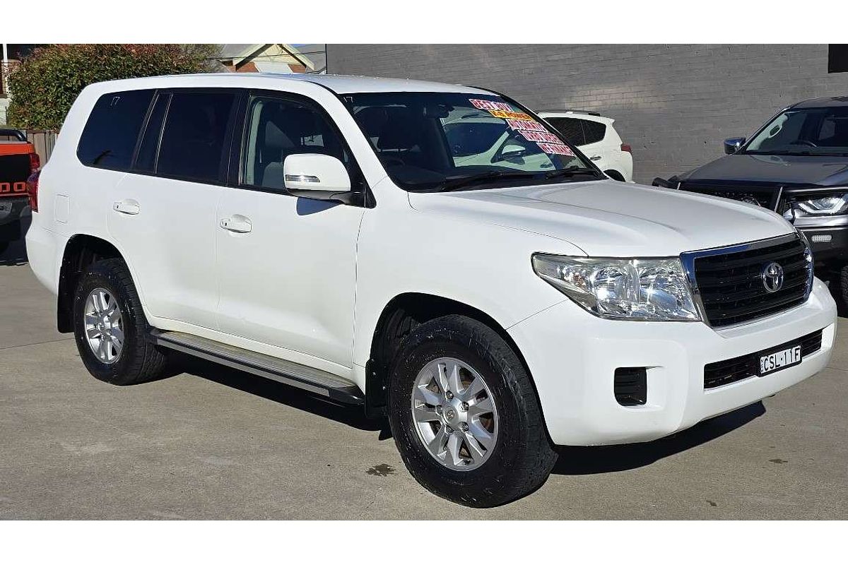 2014 Toyota Landcruiser GXL VDJ200R