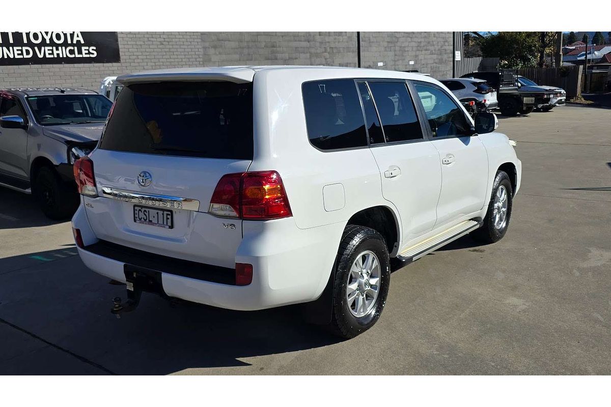 2014 Toyota Landcruiser GXL VDJ200R