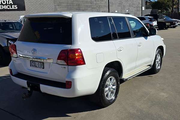 2014 Toyota Landcruiser GXL VDJ200R