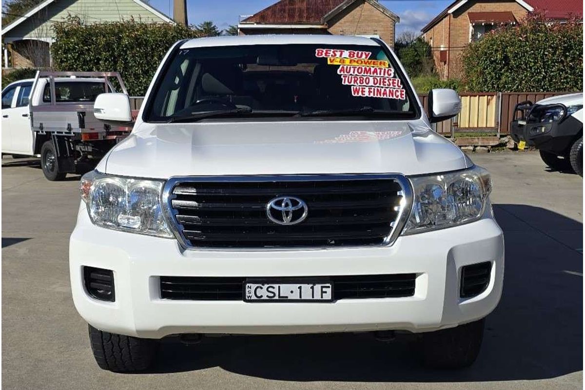 2014 Toyota Landcruiser GXL VDJ200R