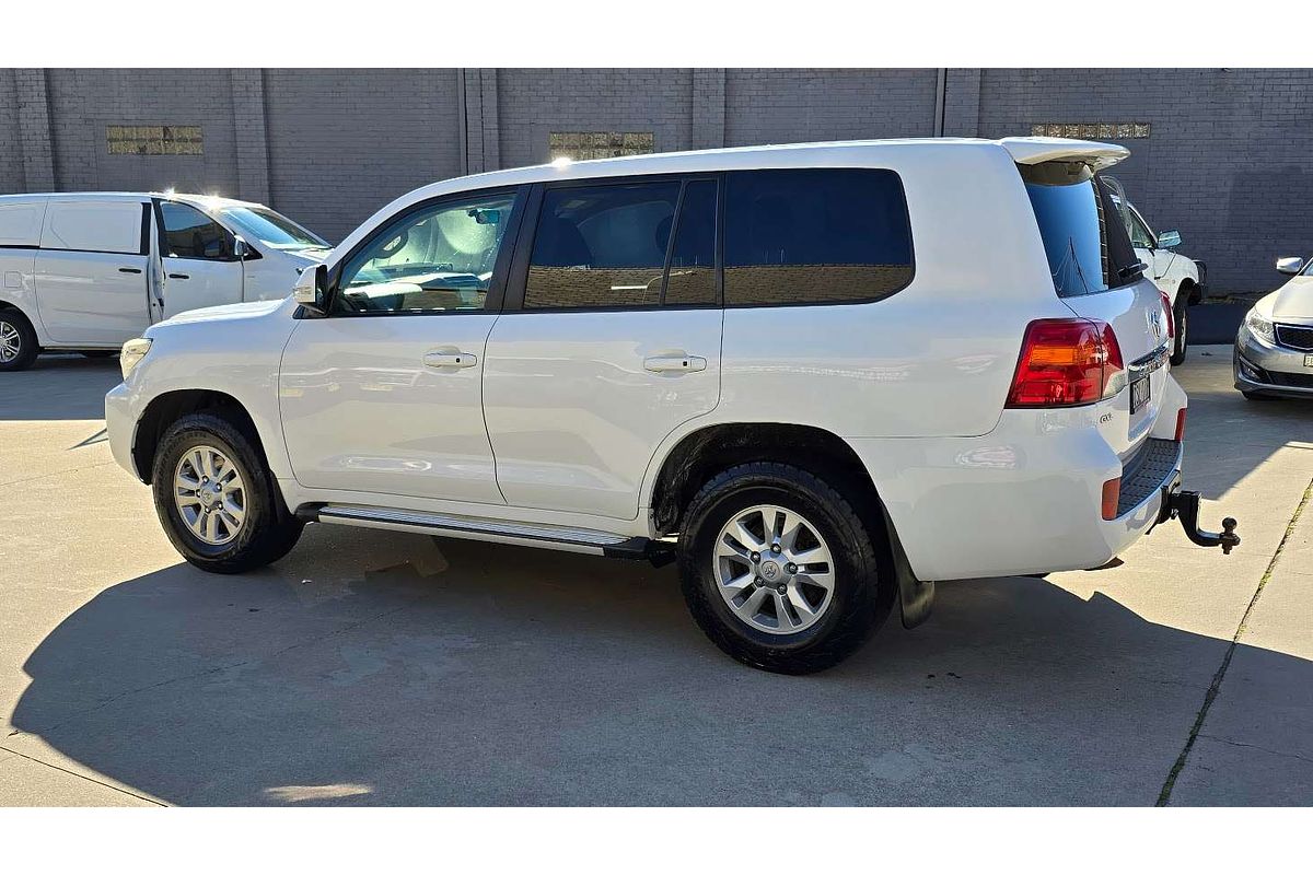 2014 Toyota Landcruiser GXL VDJ200R