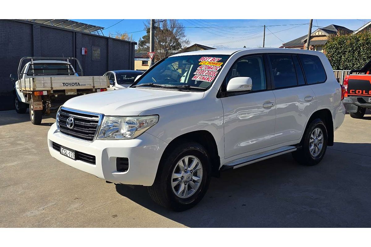 2014 Toyota Landcruiser GXL VDJ200R