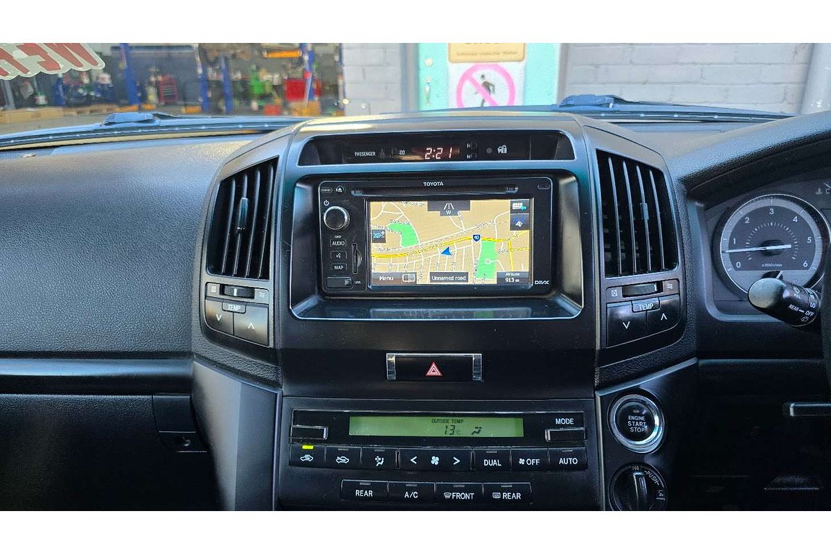 2014 Toyota Landcruiser GXL VDJ200R