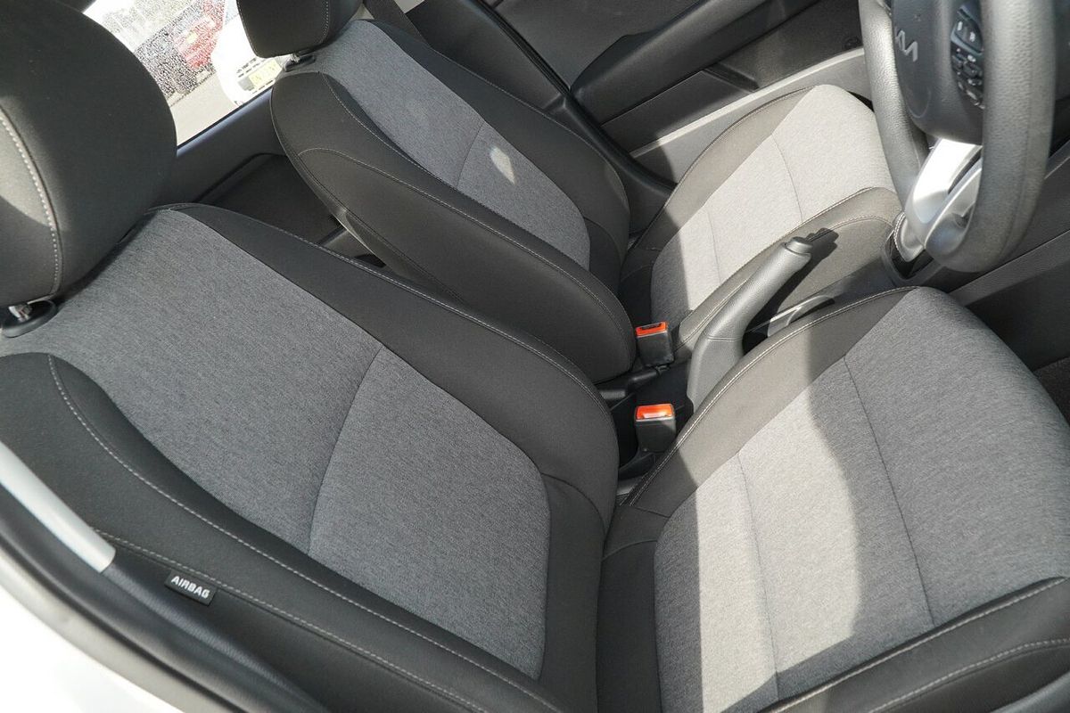 2023 Kia Stonic S YB