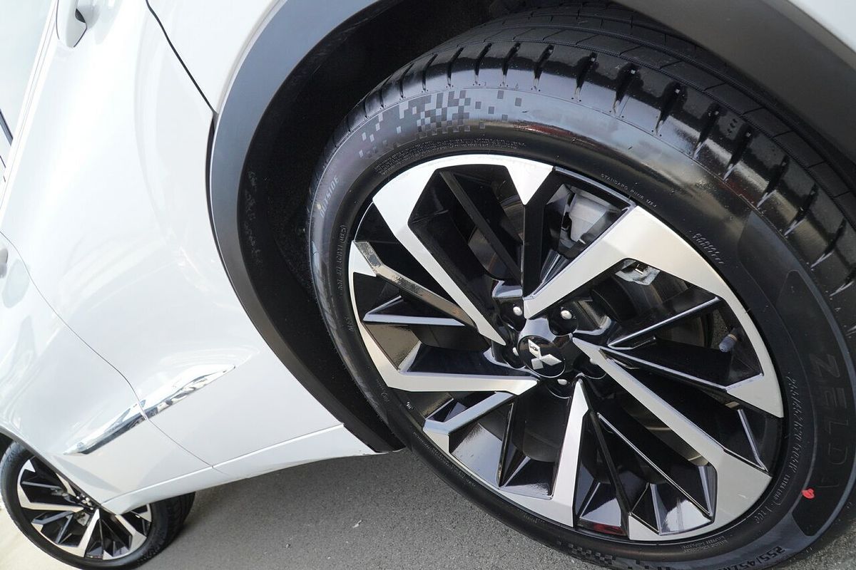2022 Mitsubishi Outlander Exceed Tourer ZM