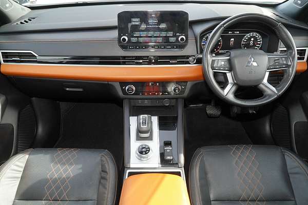 2022 Mitsubishi Outlander Exceed Tourer ZM
