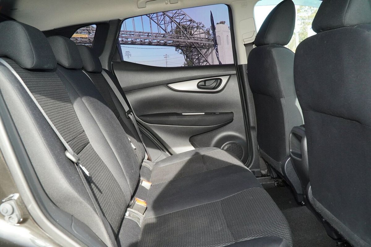 2015 Nissan QASHQAI ST J11