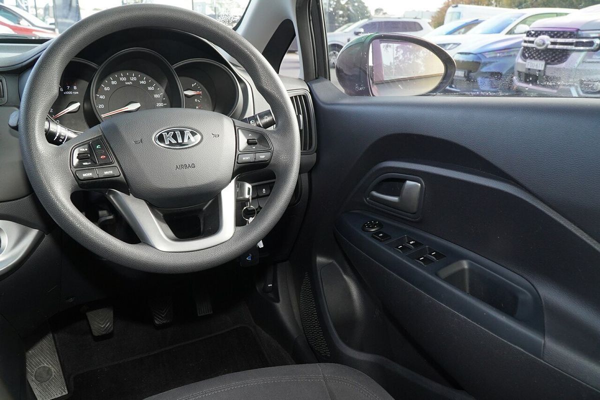 2014 Kia Rio S UB