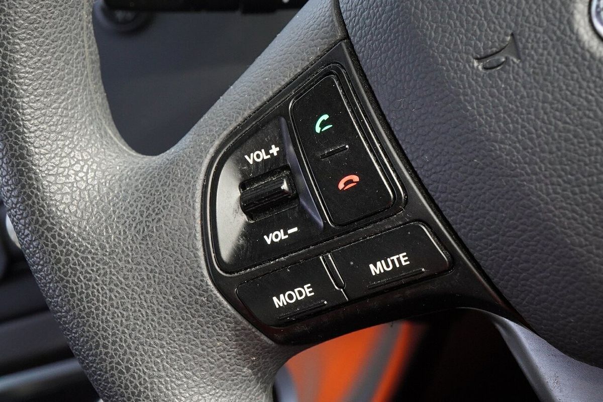 2014 Kia Rio S UB