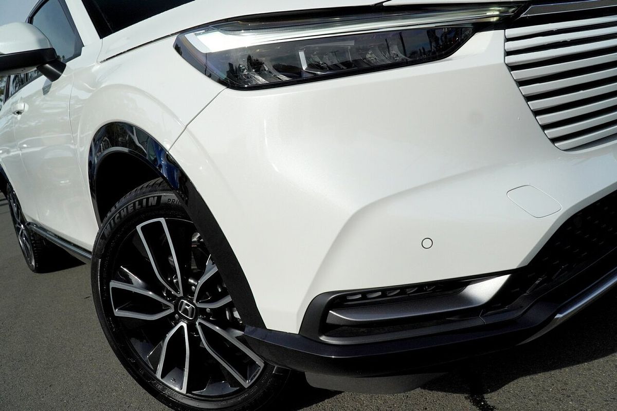 2023 Honda HR-V e:HEV L
