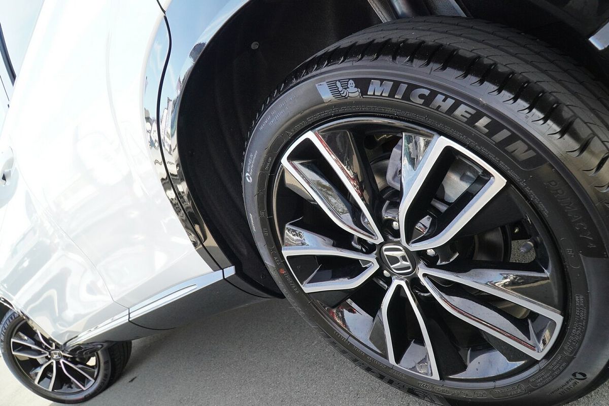 2023 Honda HR-V e:HEV L