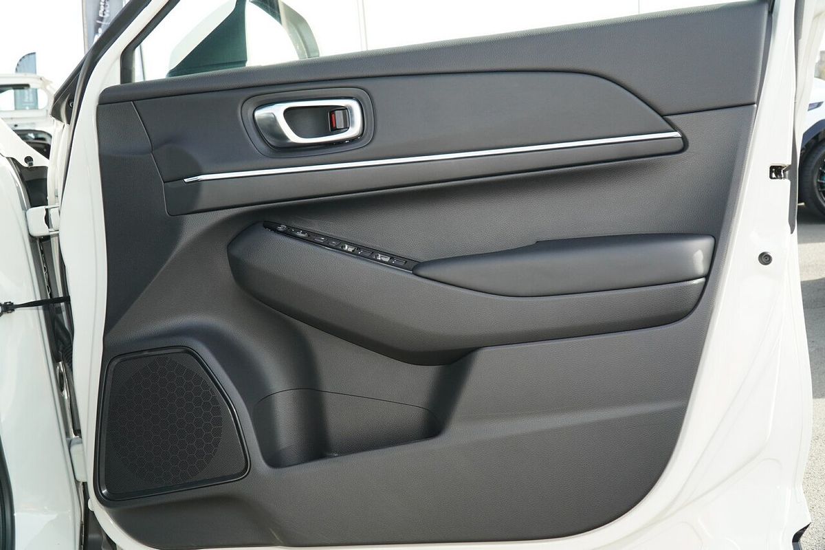 2023 Honda HR-V e:HEV L