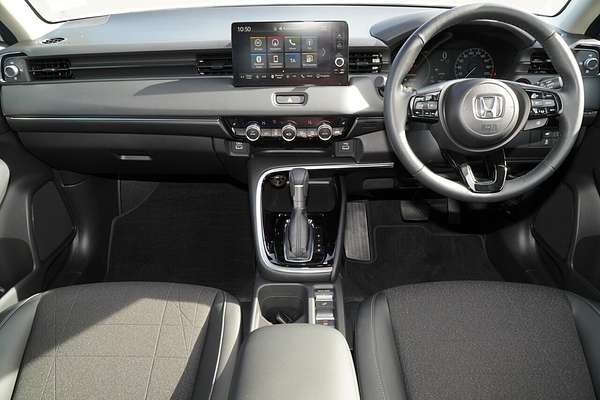 2023 Honda HR-V e:HEV L