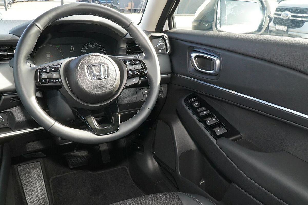 2023 Honda HR-V e:HEV L