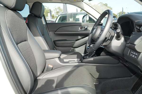 2023 Honda HR-V e:HEV L
