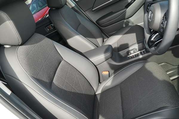 2023 Honda HR-V e:HEV L