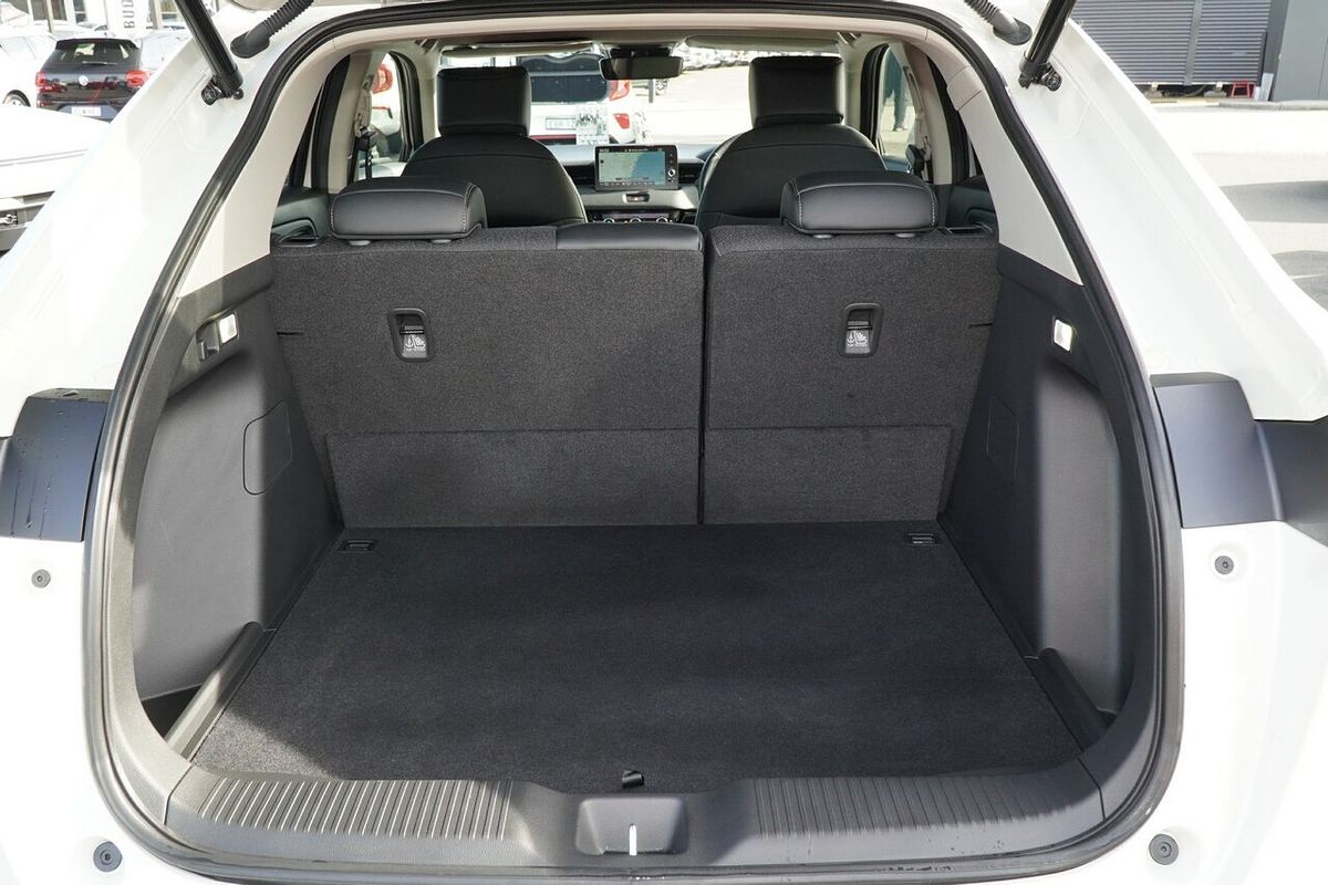 2023 Honda HR-V e:HEV L
