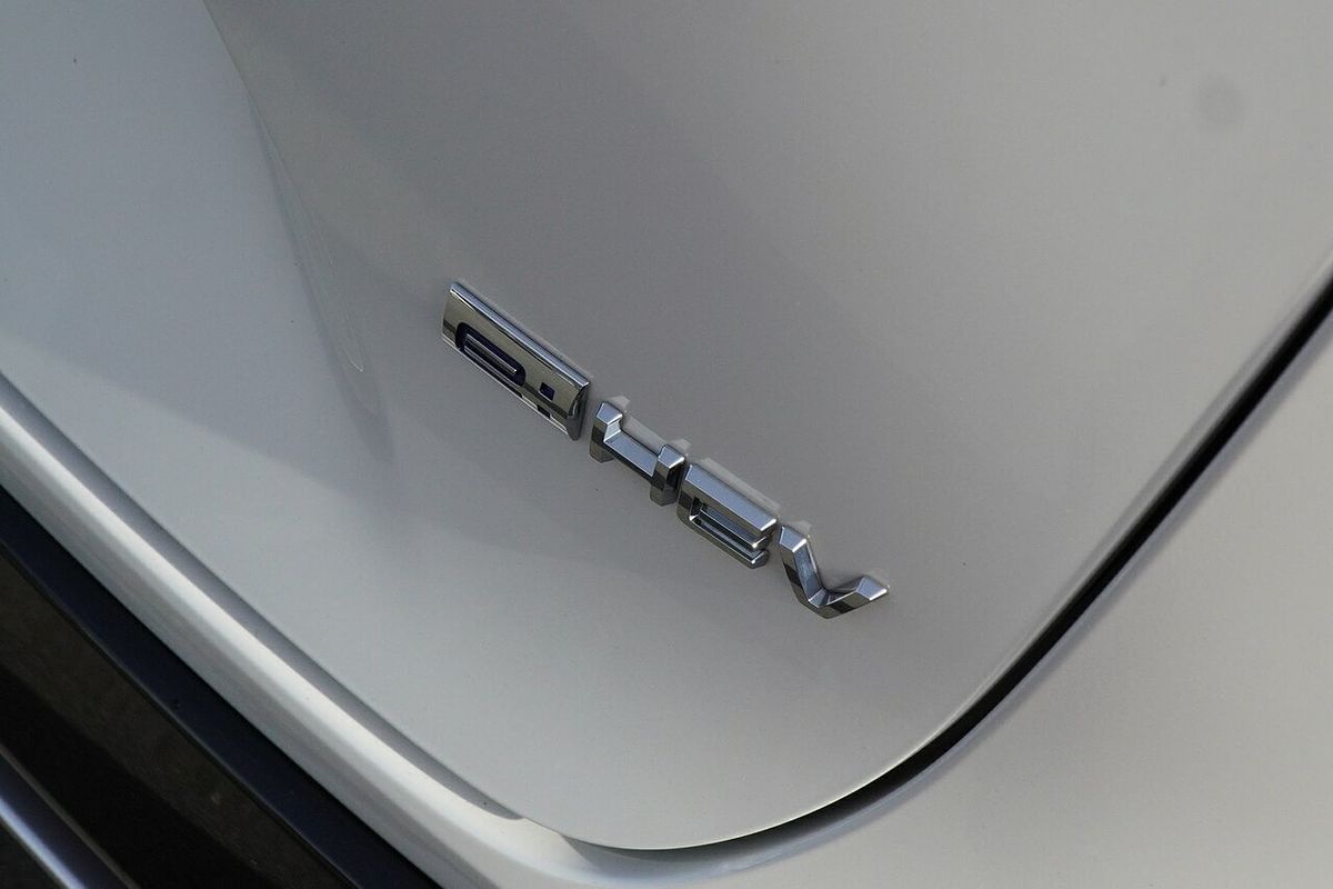 2023 Honda HR-V e:HEV L