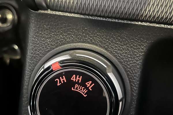 2019 Mitsubishi Triton GLX+ MR 4X4