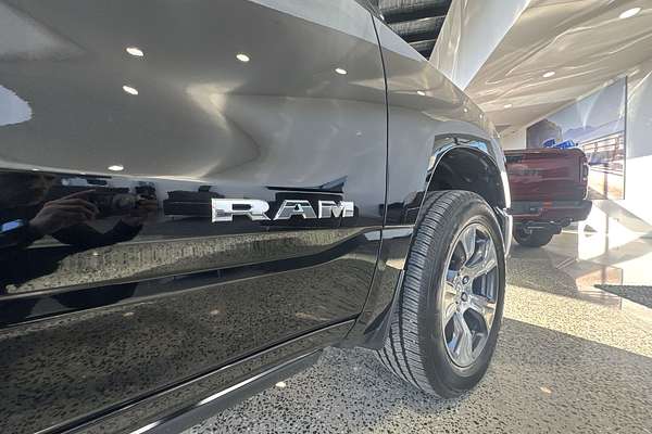 2024 RAM 1500 Laramie DT 4X4 SWB