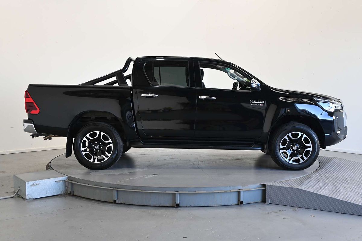2020 Toyota Hilux SR5 GUN126R 4X4